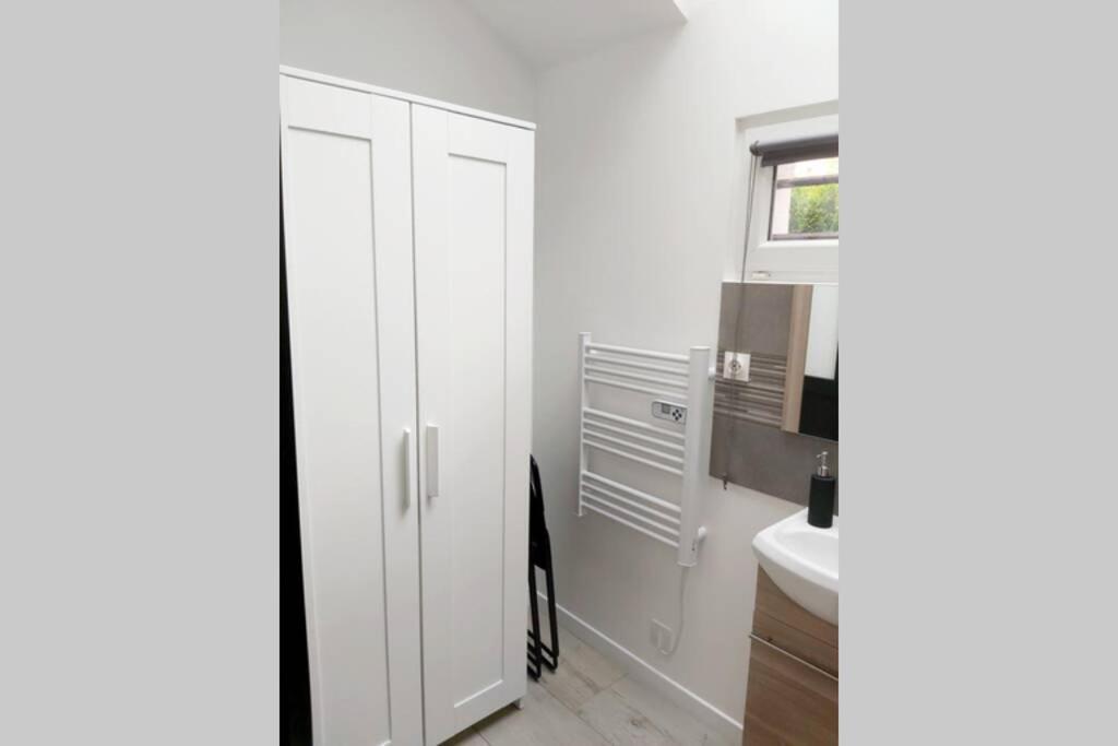 Superbe Studio 15 M²,Proche Disney, Asterix, Cdg Apartment Gressy Exterior foto